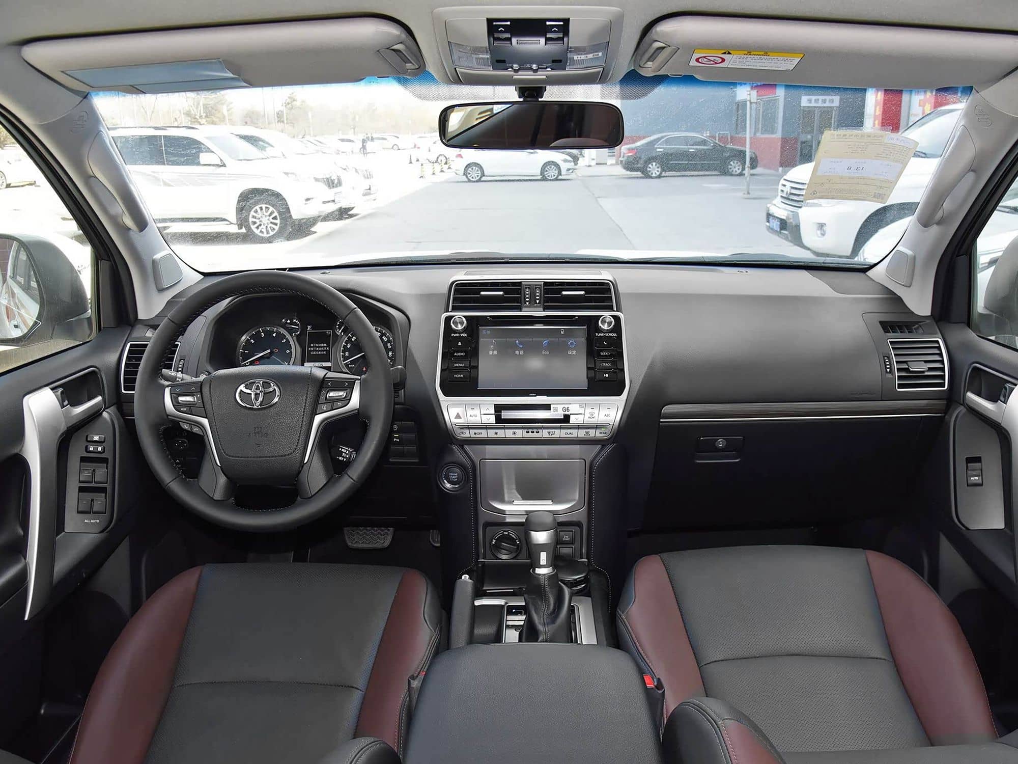 2019 Toyota Land Cruiser Prado (J150) interior: dashboard and centre screen