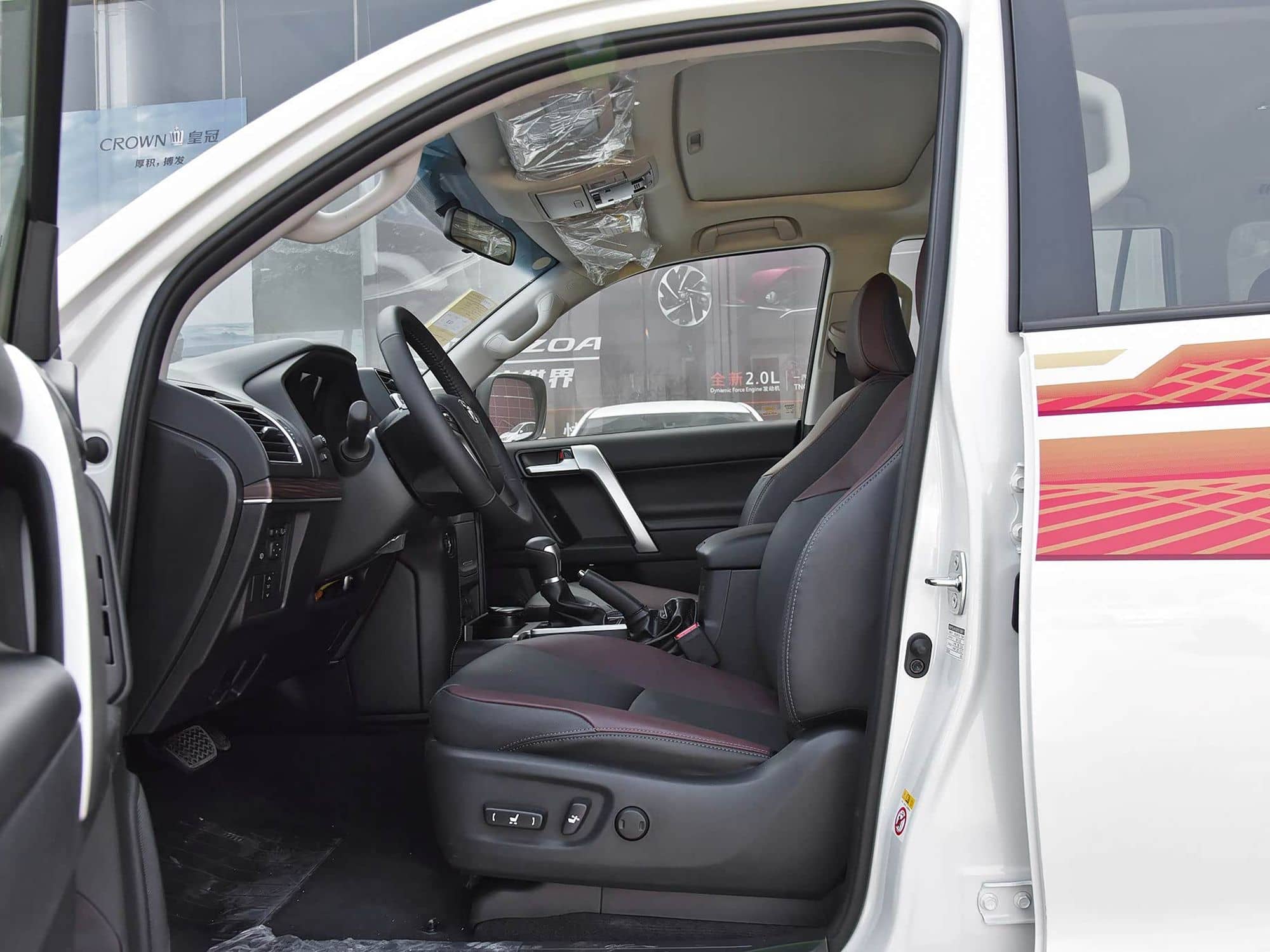 2019 Toyota Land Cruiser Prado (J150) interior: front seats